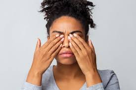 കണ്ണ് ചൊറിച്ചിലിനുള്ള കാരണങ്ങളും അതിനുള്ള നാടൻ  പ്രകൃതിദത്ത വീട്ടുവൈദ്യങ്ങളും 